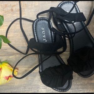 Woman summer sandals 🌺